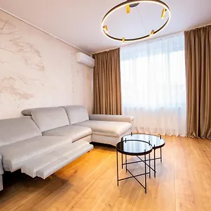 One By One - By Grand Apartamento